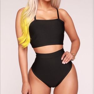 High wasted swimsuit